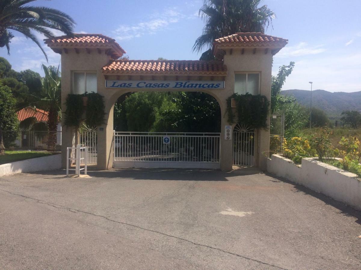 Casas Blancas Bungalow 45 Альфас-дель-Пи Экстерьер фото