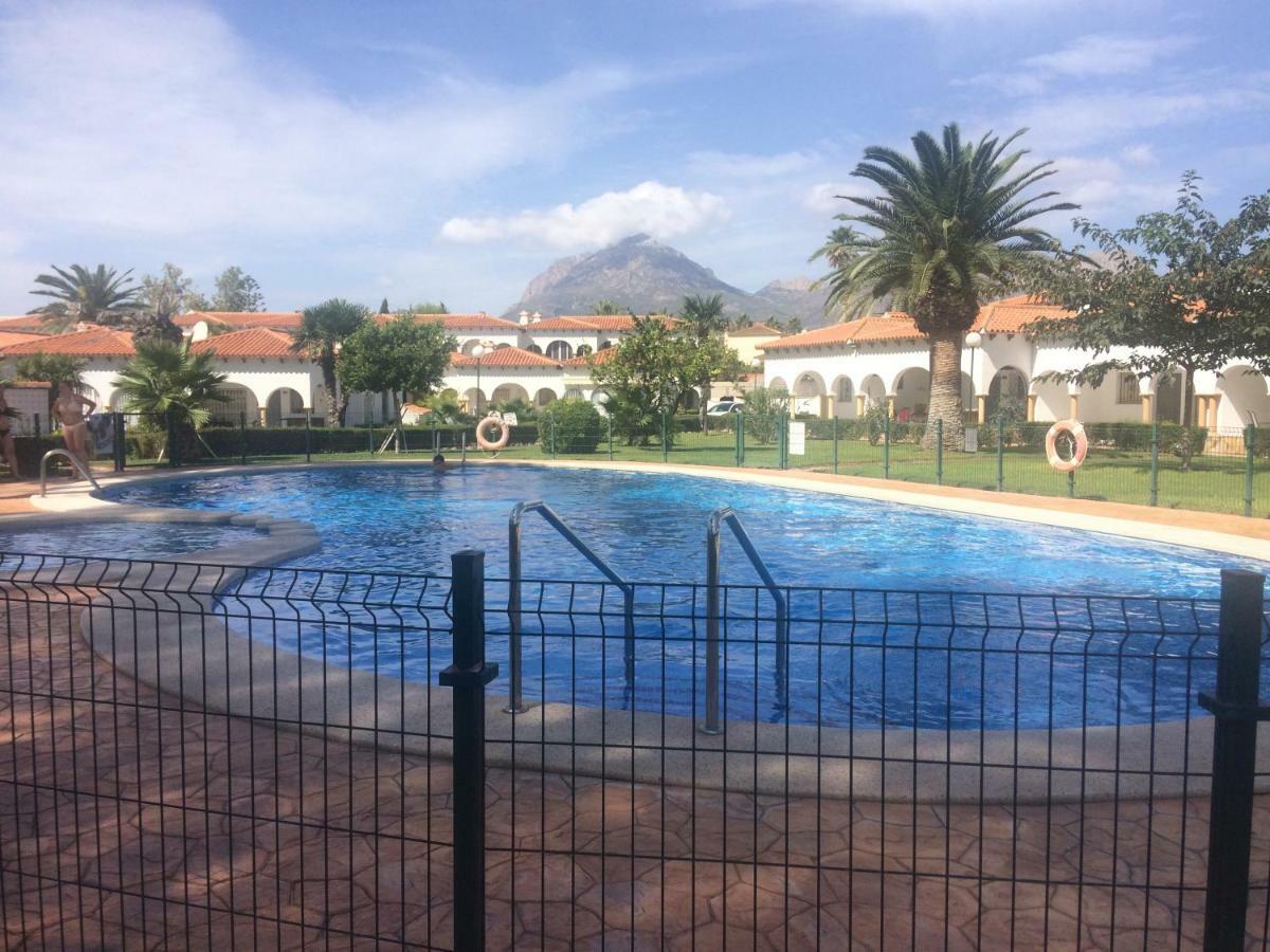 Casas Blancas Bungalow 45 Альфас-дель-Пи Экстерьер фото